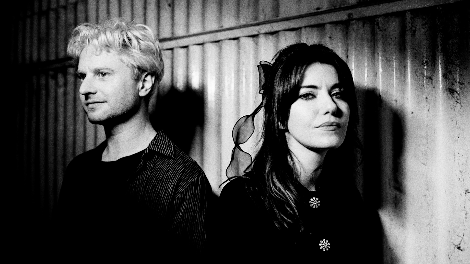 Blood Red Shoes – Trabendo
